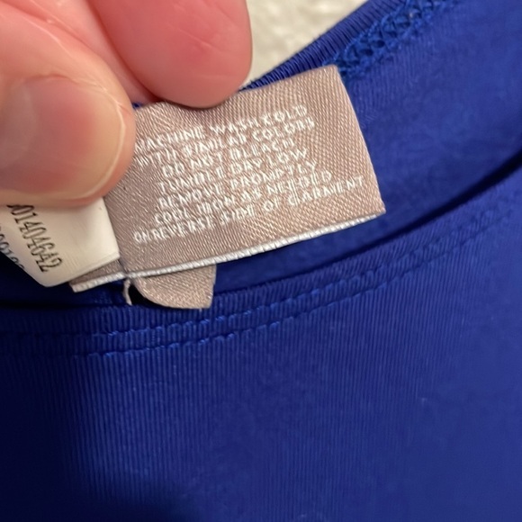 Chico’s Women’s Blue Tank Top Chico’s Size 1 = US Size M - Picture 6 of 6